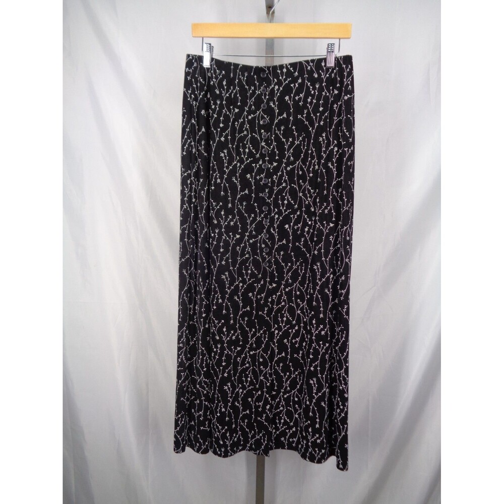 Briggs New York Black Floral Vine Skirt Size 1XL Accent Button Front Slit New